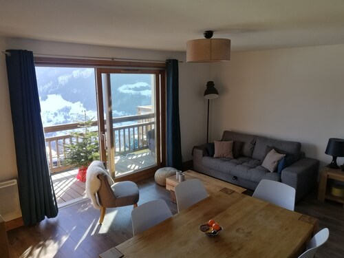 Apartment in a family station