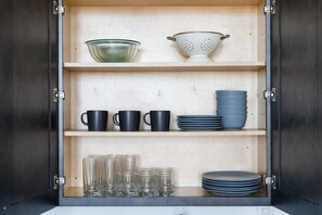 Unclassified image, 3 of 25, button