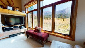 Condo, 4 Bedrooms | Interior - Snowcreek V 760 Pet-Friendly, Amazing Mountain Views, Private 2 Car Garage, Washer Dryer by RedAwning (Mammoth Lakes)