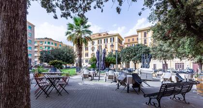 Benny's rose house. 2 minutes walk to pedestrian area. CIN IT092009C2000Q2584