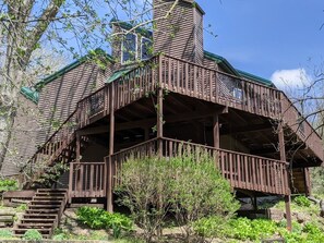 Exterior - Escape to Serenity at The Covered Bridge Hideaway-The Perfect Vacation Rental!
 (Fennimore)