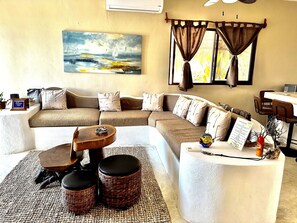 Living area - Casa Libelula Beachfront House (Holbox)