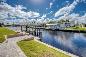 Marina