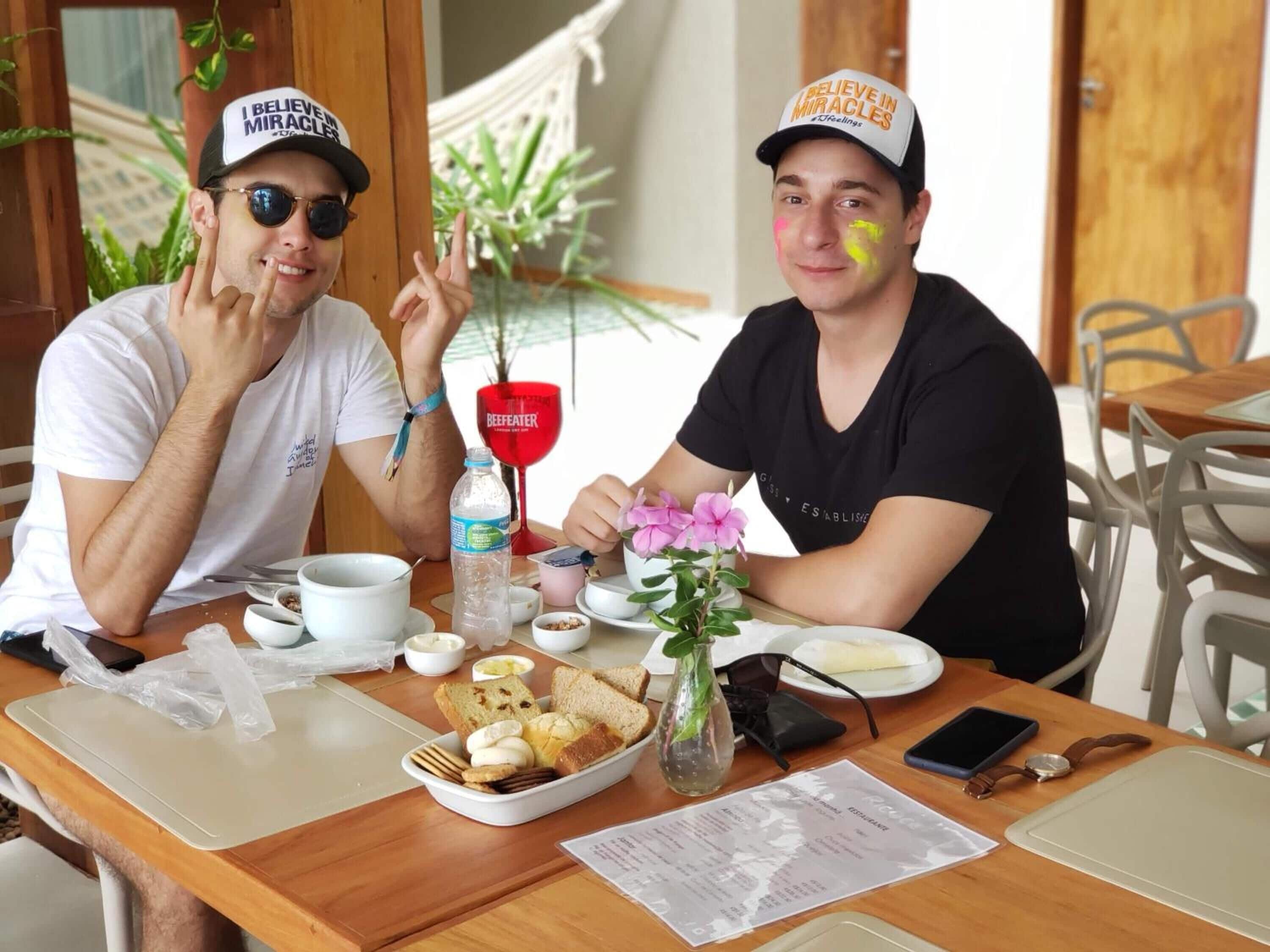 Se sirven desayunos, almuerzos y cenas