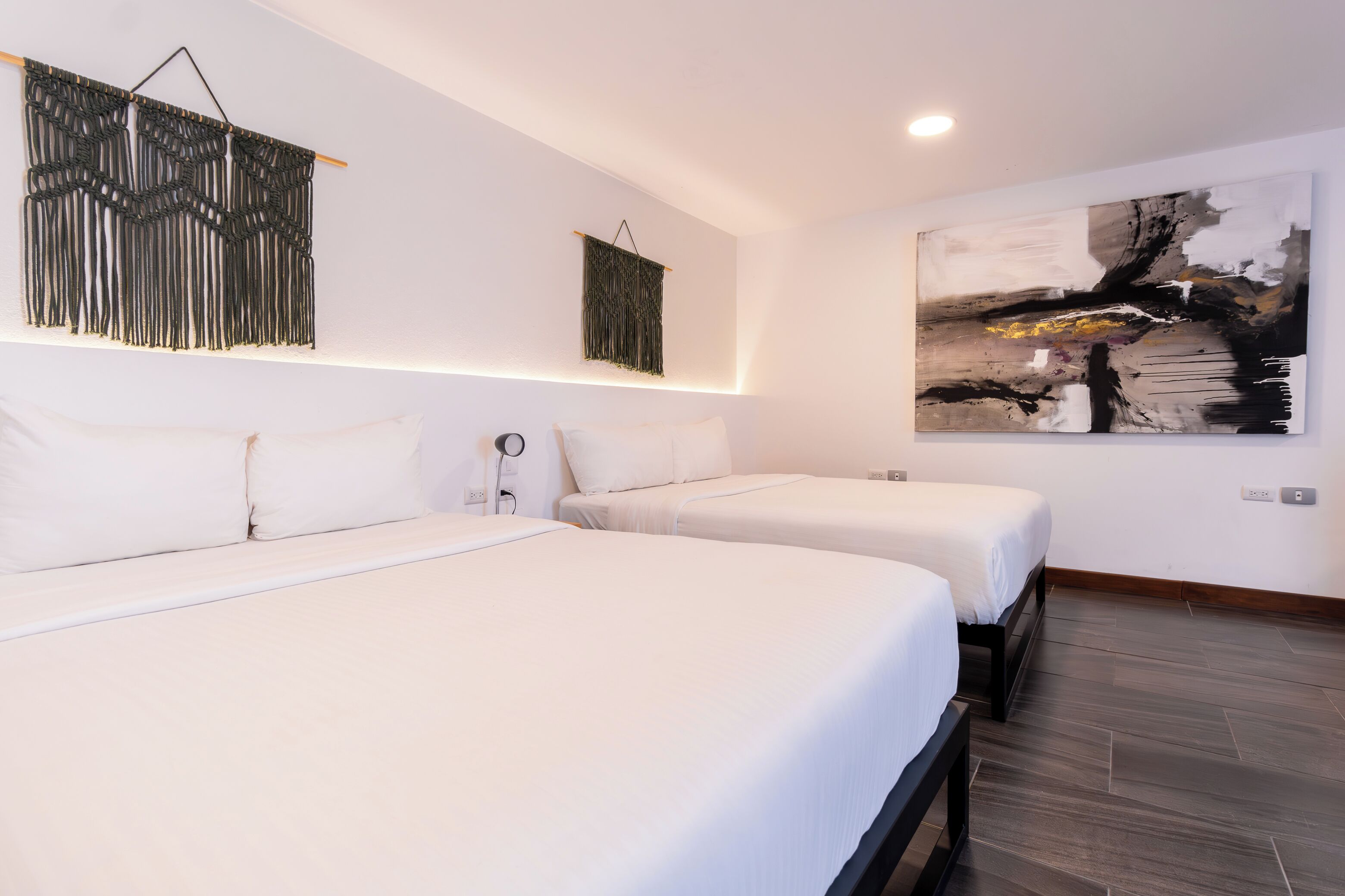 superior suite | 1 bedroom, soundproofing, bed sheets