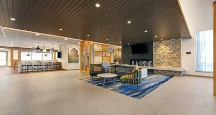 Fairfield Inn & Suites by Marriott Milwaukee Brookfield