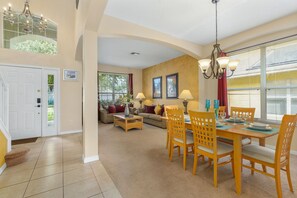 Dining - Mickey's Mansion!7BDR Themed,Pool/Spa, near Disney (Kissimmee)