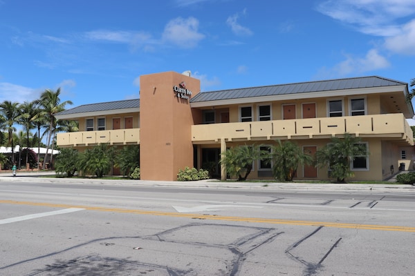 Curtis Inn & Suites - Fort Lauderdale