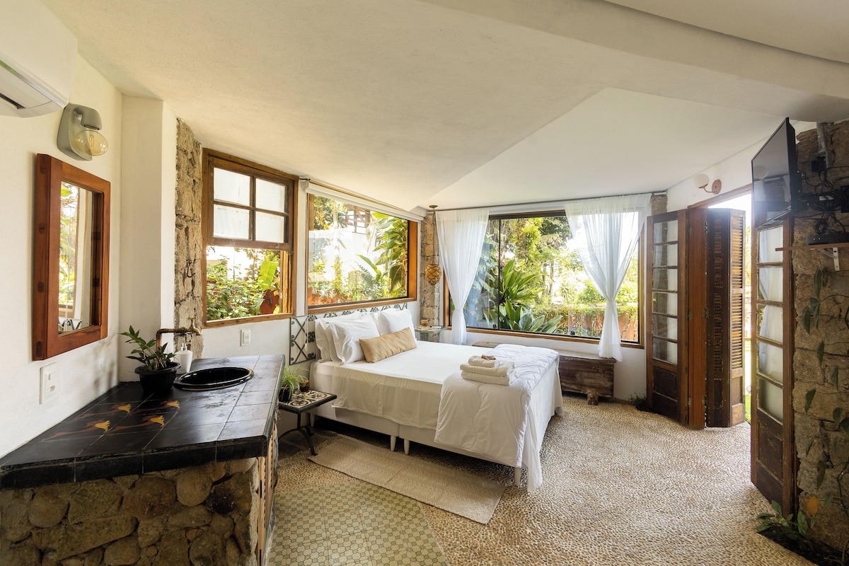 Room, Garden View | 1 bedroom, WiFi (free)