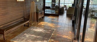 ST JORIOZ, Spacieuse Villa, Vue lac, 6000M2 de terrain 16 PERS.