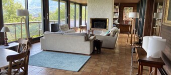 ST JORIOZ, Spacieuse Villa, Vue lac, 6000M2 de terrain 16 PERS.