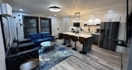 The Modern NEW Condo 2 blocks from Main Street Walla Walla