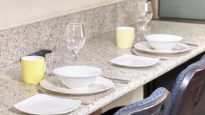 Matelas Select Comfort, espace de travail pour ordinateur portable