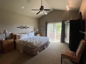 4 camere, Wi-Fi gratuito, lenzuola