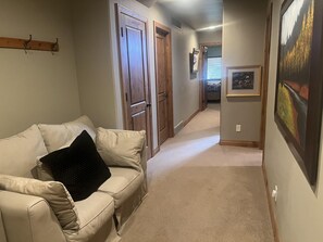 Interior - Turnberry Condo (SSL) (Midway)