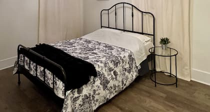 Cozy 3br 2bath house in downtown Spartanburg