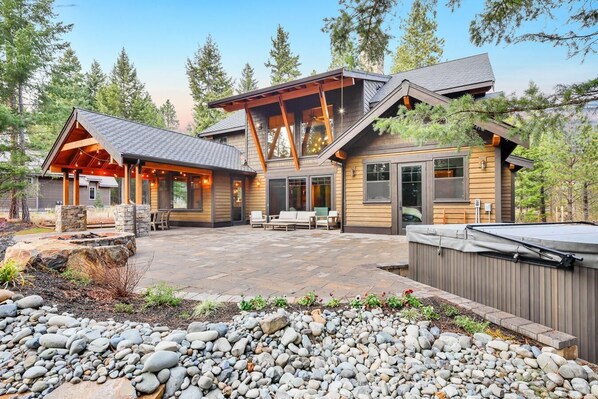 Terrace/patio - Suncadia 4 Bdrm Home Made for Family Gatherings (Cle Elum)