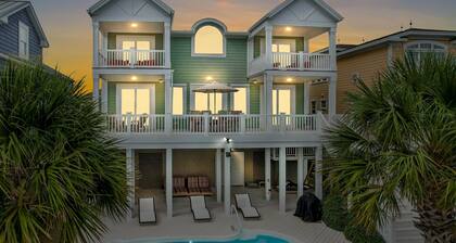 Luxurious Sunset Beach Home On The Water With Pool, Boat Dock and Golf Cart