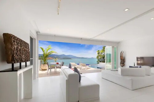 Luxury Apartment Unique Residences