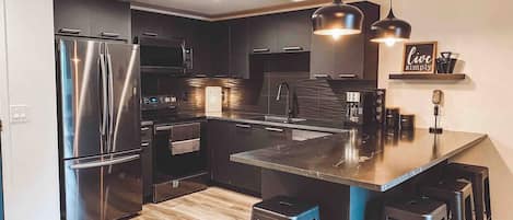 Fridge, microwave, oven, stovetop