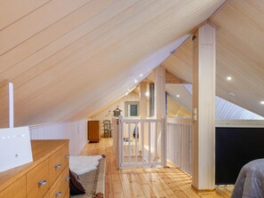 2 bedrooms, internet