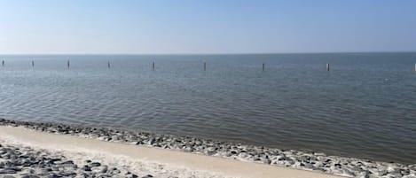 Vlak bij het strand