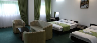 Airport Hotel