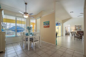 Dining - Heated pool, Waterfront- Villa Royal Palms Garden- Roelens Vacations (Cape Coral)