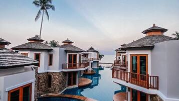 Pool View Room | Articles gratuits dans le mini-bar, coffres-forts dans les chambres