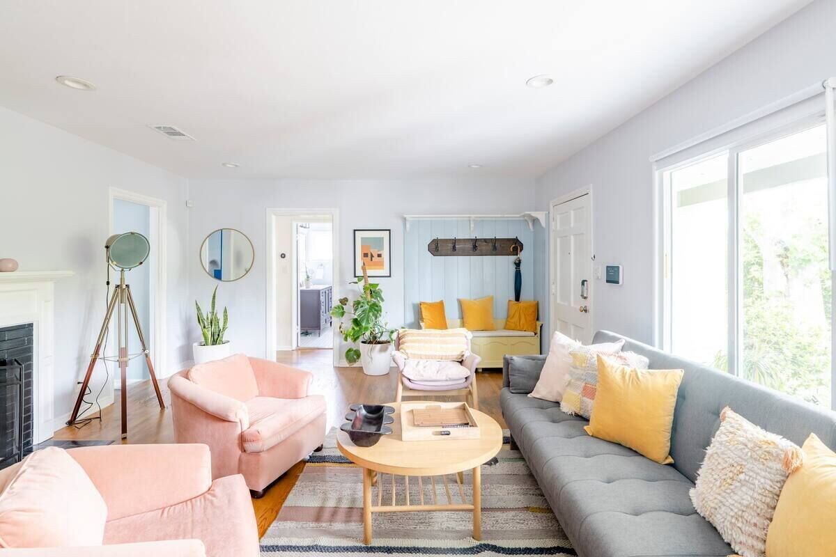 Hollywood Garden/Mid-Century Home close to Universal Studios