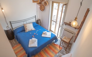 Apartment, 2 Schlafzimmer | Minibar, Schreibtisch, Bügeleisen/Bügelbrett, Bettwäsche