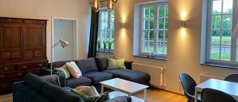 Apartment (Upkammer) | Living area