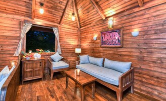 奢华开间 | 起居区 | 玩具