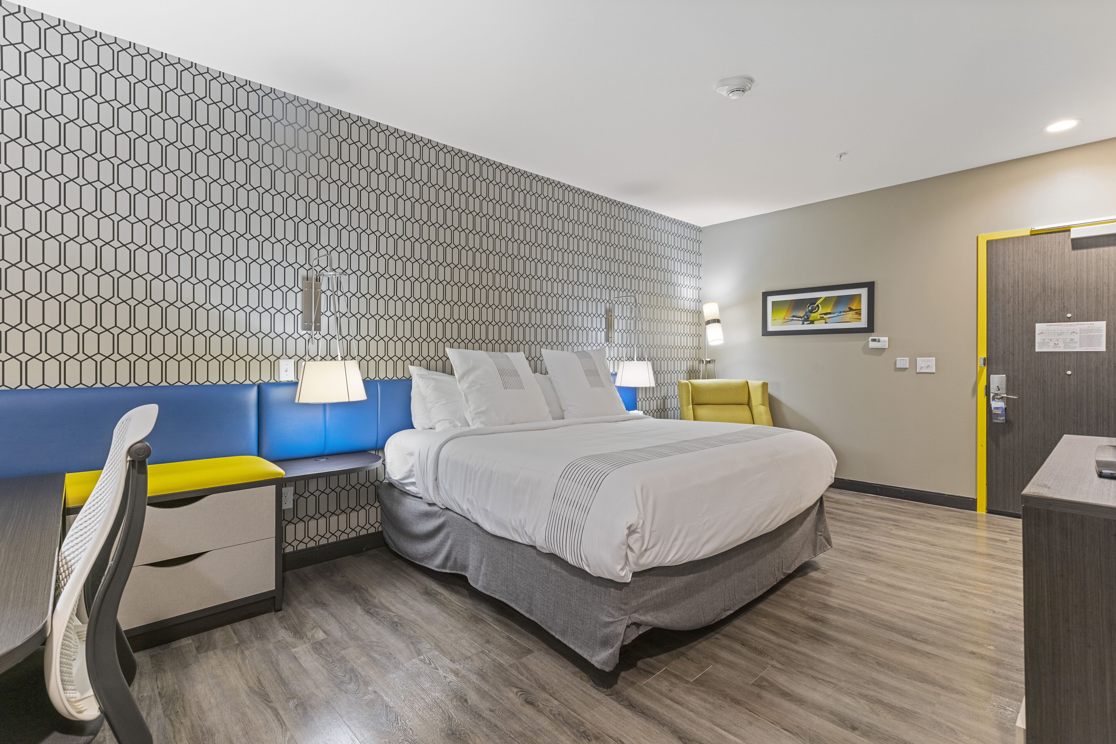 1 bedroom, premium bedding, down duvets, pillow-top beds