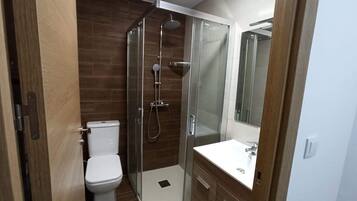 Een douche, een haardroger