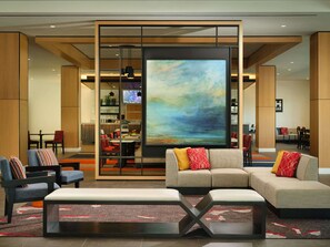 Lobby - Hyatt House LA - University Medical Center (Los Angeles)
