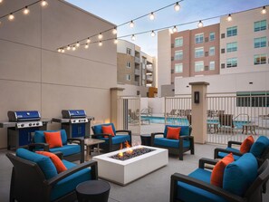 Terrace/patio - Hyatt House LA - University Medical Center (Los Angeles)