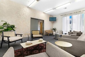 TV, offices