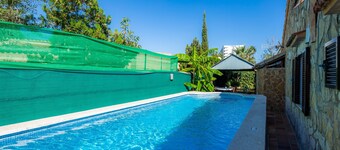 Holiday Home ’Casa Paqui Alcudia’ with Wi-Fi, Garden, Terraces & Pool