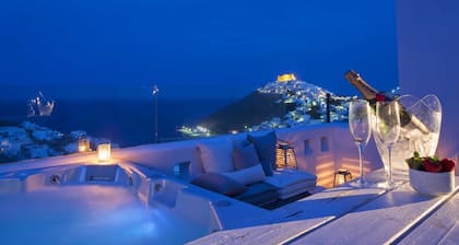 Elegant Astypalaia Villa | Villa Ble | Air Conditioning | Hot Tub | 2 Bedrooms.