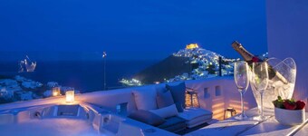 Elegant Astypalaia Villa | Villa Ble | Air Conditioning | Hot Tub | 2 Bedrooms.