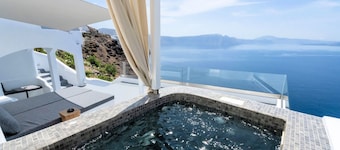 (w) Oia | Junior Cave Villa with Outdoor Hot Tub