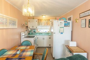 Fridge, microwave, oven, stovetop - Gorgeous Unobstructed Gulf views & path in Laguna Beach on quiet West End of PCB (Panama City Beach)