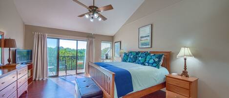 Condo, 2 Bedrooms | 2 bedrooms, iron/ironing board, free WiFi, bed sheets