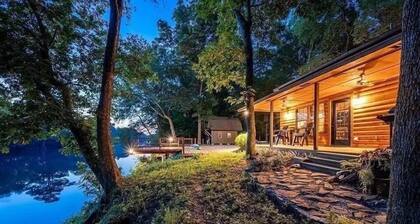Cozy Cabin on Mt Fork River *riverfront*