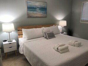 1 soverom, strykejern/-brett, wi-fi og sengetøy