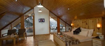 Hello we are greeting from royal stay jaisalmer