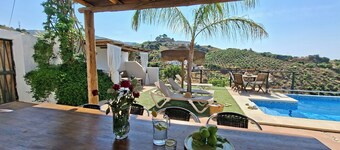 Beautiful country house with chill out