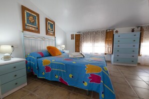 3 bedrooms, iron/ironing board, travel cot, bed sheets
