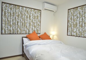 4 chambres, bureau, Wi-Fi gratuit, draps fournis